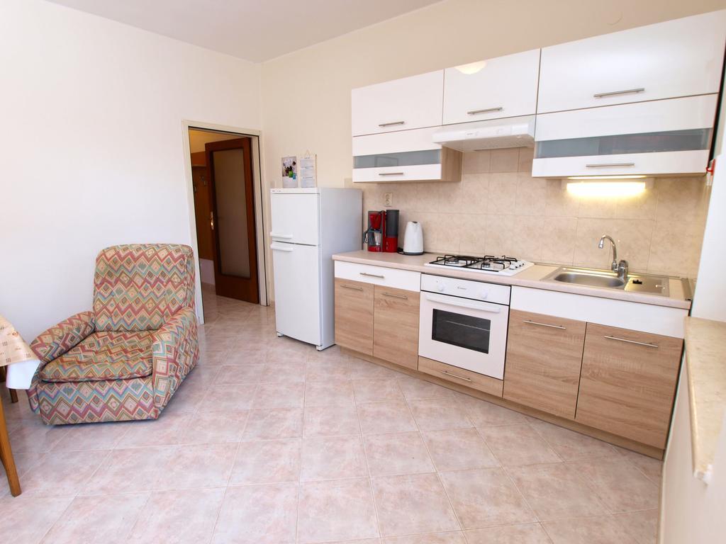 Apartments Angela 1001 Fažana Exterior foto