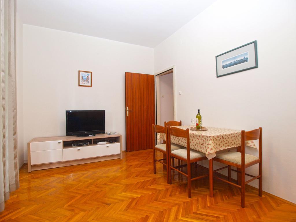 Apartments Angela 1001 Fažana Exterior foto