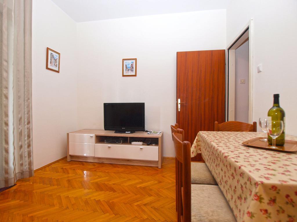 Apartments Angela 1001 Fažana Exterior foto
